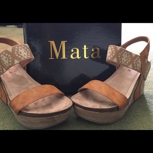 Mata / Laura Sandals Women’s 7.5